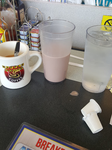 Breakfast Restaurant «Waffle House», reviews and photos, 5011 Cottage Hill Rd, Mobile, AL 36609, USA