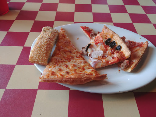 Pizza Restaurant «Pizza Hut», reviews and photos, 7213 FL-54, New Port Richey, FL 34653, USA