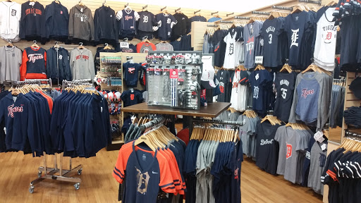 Sportswear Store «Rally House Grand Rapids at Bucktown», reviews and photos, 4500 Ivanrest Ave SW, Grandville, MI 49418, USA