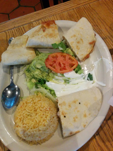 Mexican Restaurant «Don Carlos Mexican Restaurants», reviews and photos, 416 76th St, Houston, TX 77012, USA