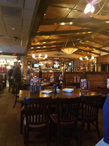 Steak House «LongHorn Steakhouse», reviews and photos, 390 West St, Mansfield, MA 02048, USA