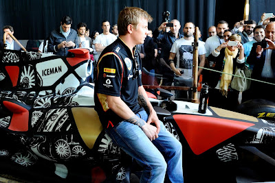 Кими Райкконен и болид Lotus в стиле граффити на Гран-при Испании 2013