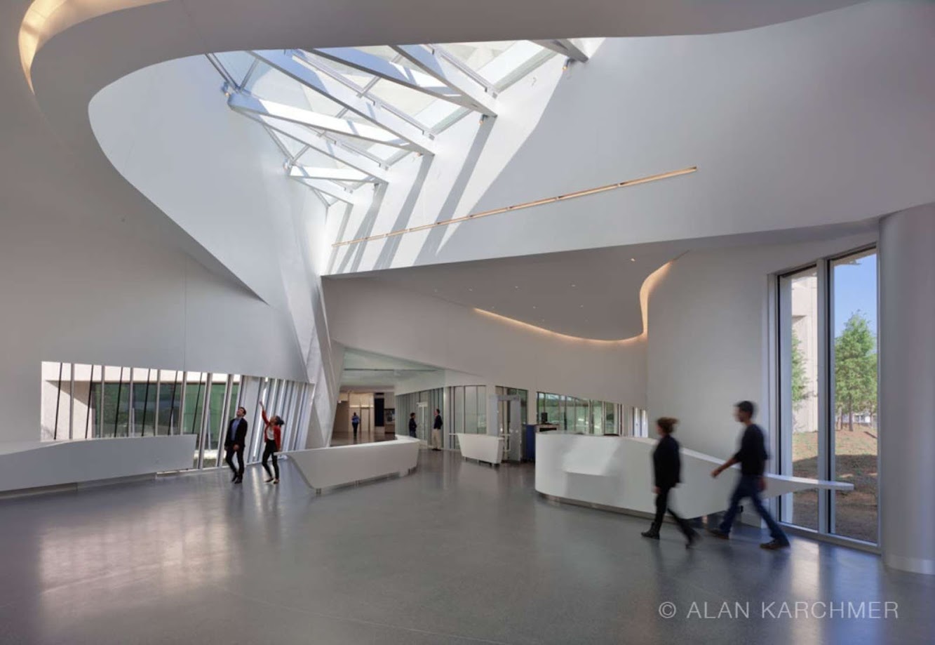McCoy Federal Building by Schwartz Silver Architects