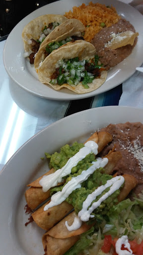 Mexican Restaurant «Taqueria El Mexicano», reviews and photos, 521 SW 8th St, Miami, FL 33130, USA