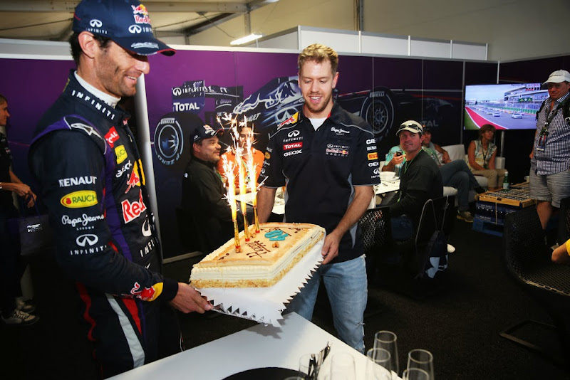 торт для Кристиана Хорнера на 40-летие на Гран-при США 2013