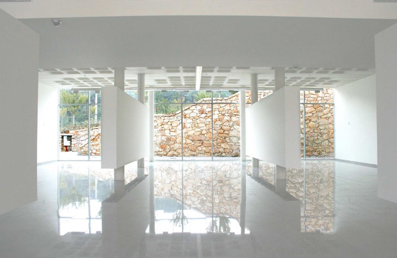 Centro de Artes Nadir Afonso by Louise Braverman
