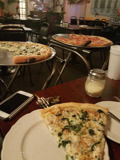 Restaurant «Bellas Italian Restaurant», reviews and photos, 1308 E Wise St, Bowie, TX 76230, USA