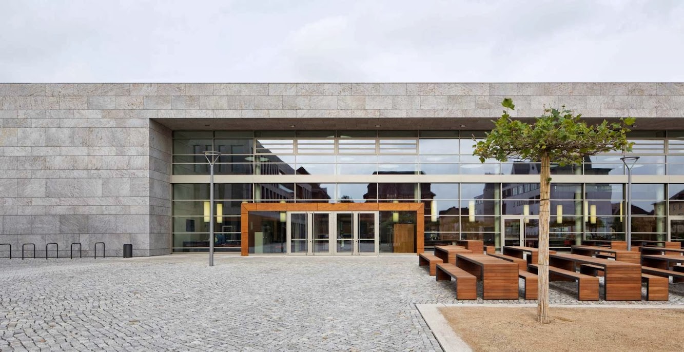Fulda University and State Library by Atelier 30
