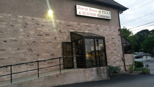 Pizza Restaurant «Dracut House of Pizza & Seafood Restaurant», reviews and photos, 1067 Lakeview Ave, Dracut, MA 01826, USA