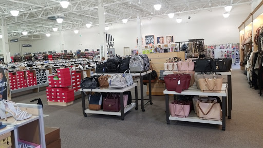 Shoe Store «DSW Designer Shoe Warehouse», reviews and photos, 314 Marketplace Mile, Plainfield, IN 46168, USA