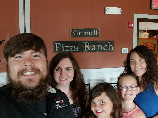 Buffet Restaurant «Pizza Ranch», reviews and photos, 613 West St, Grinnell, IA 50112, USA