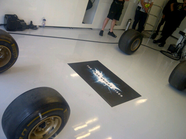 невидимый болид Lotus E20 на Гран-при Великобритании 2012