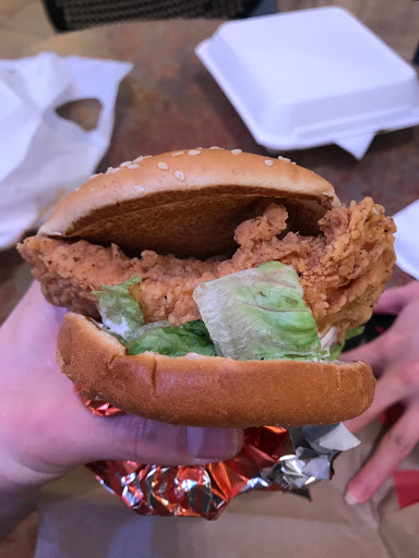 Fast Food Restaurant «KFC», reviews and photos, 152-03 Northern Blvd, Flushing, NY 11354, USA