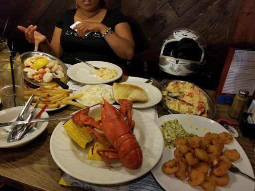 Seafood Restaurant «No Name Restaurant», reviews and photos, 15 1/2 Fish Pier St E, Boston, MA 02210, USA