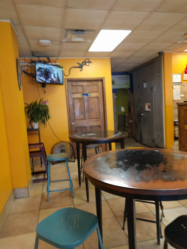 Restaurant «Avocados», reviews and photos, 955 Montauk Hwy, Bayport, NY 11705, USA