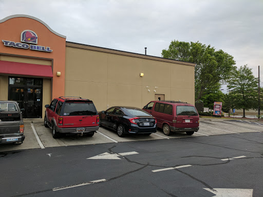 Mexican Restaurant «Taco Bell», reviews and photos, 800 N Pine St, Spartanburg, SC 29303, USA