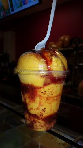 Ice Cream Shop «La Michoacana Ice Cream Shop», reviews and photos, 3032 S Cicero Ave, Cicero, IL 60804, USA