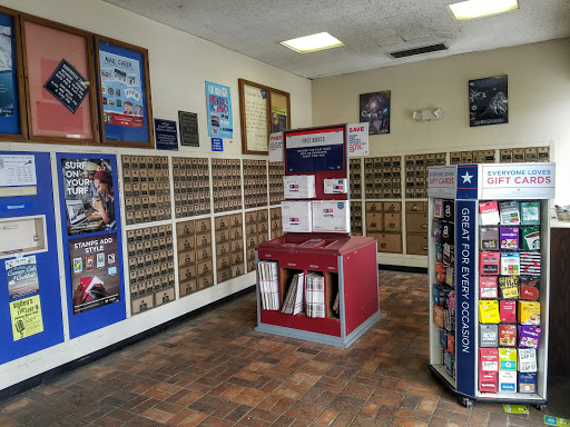 Post Office «US Post Office», reviews and photos, 185 Homans Ave, Closter, NJ 07624, USA