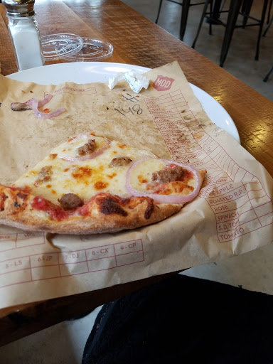 Pizza Restaurant «MOD Pizza», reviews and photos, 11642 Plaza America Dr, Reston, VA 20190, USA