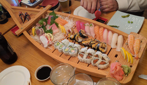 Sushi Restaurant «Sushi Bar Yu-Ka», reviews and photos, 3330 Piedmont Rd NE #15, Atlanta, GA 30305, USA