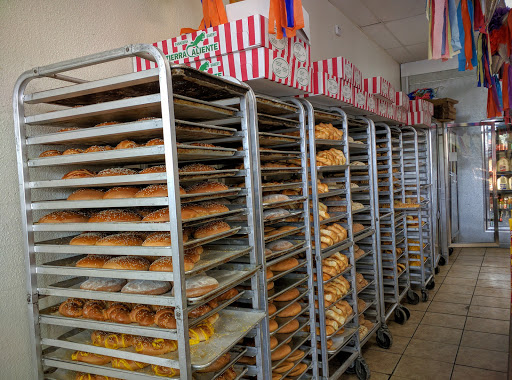 Bakery «Panadería Bakery Tierra Caliente», reviews and photos, 9496 Hammerly Blvd, Houston, TX 77080, USA