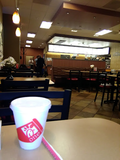 Fast Food Restaurant «Chick-fil-A», reviews and photos, 4707 Airport Blvd, Mobile, AL 36608, USA