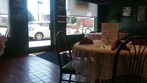 American Restaurant «Downtown Cafe», reviews and photos, 119 N Jackson St, Tullahoma, TN 37388, USA