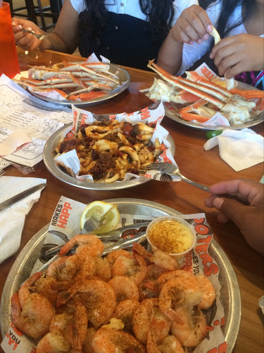 Chicken Wings Restaurant «Hooters», reviews and photos, 7669 Grapevine Hwy, North Richland Hills, TX 76180, USA