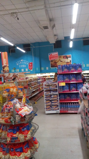 Extra Supermercado, Av. Walkir Vergani, 614 - Praia de Boiçucanga, São Sebastião - SP, 11600-000, Brasil, Supermercado, estado São Paulo