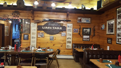 Restaurant «Restless Oaks Restaurant», reviews and photos, 119 Pine Mountain Rd, McElhattan, PA 17748, USA