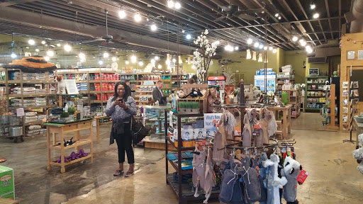 Pet Store «Next to Nature», reviews and photos, 4543 California Ave SW, Seattle, WA 98116, USA