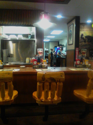 American Restaurant «Sonoma Black Bear Diner», reviews and photos, 201 W Napa St #34, Sonoma, CA 95476, USA