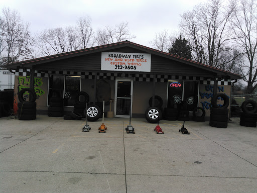 Used Tire Shop «Broadway Tire, Wheel and Automotive», reviews and photos, 449 N Broadway, Portland, TN 37148, USA