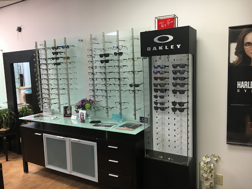 Eye Care Center «Clear Vision Center of South Florida», reviews and photos