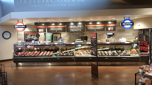 Grocery Store «Lunds & Byerlys Prior Lake», reviews and photos, 16731 E Hwy 13, Prior Lake, MN 55372, USA