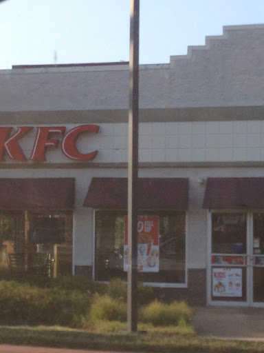 Fast Food Restaurant «KFC», reviews and photos, 375 NY-25A, Rocky Point, NY 11778, USA