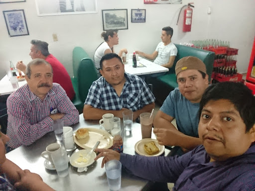 Cafetería Mante, Av. Benito Juárez 114, Centro, 89800 Cd Mante, Tamps., México, Restaurantes o cafeterías | TAMPS