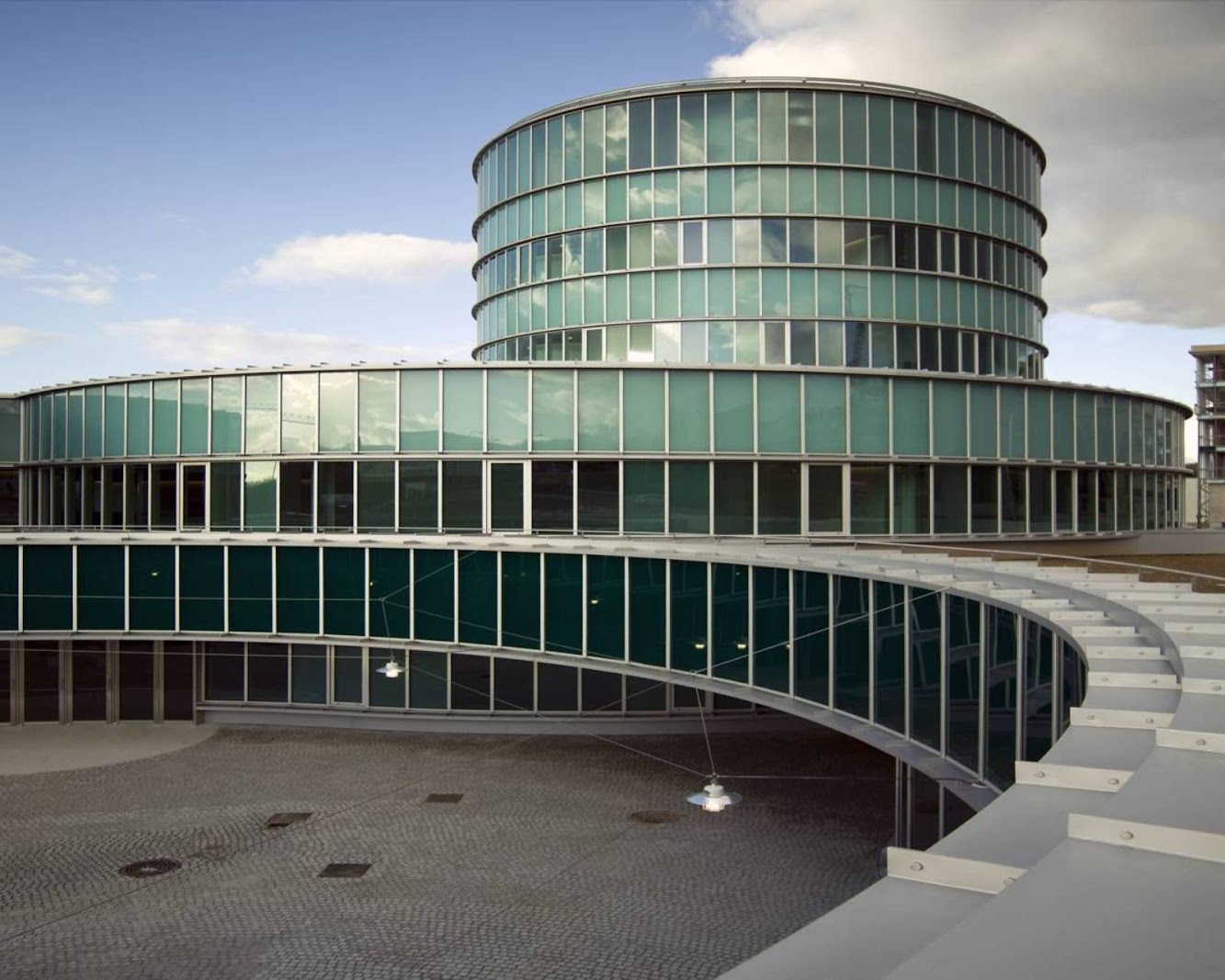 Mansilla and Tuñón Architects