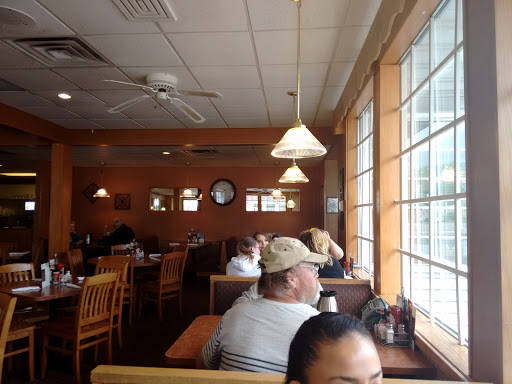 American Restaurant «Country Kitchen - Grand Rapids», reviews and photos, 625 S Pokegama Ave, Grand Rapids, MN 55744, USA
