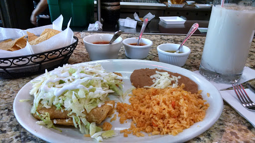 Mexican Restaurant «Jalisco Restaurant», reviews and photos, 4949 Grand Ave, Gurnee, IL 60031, USA