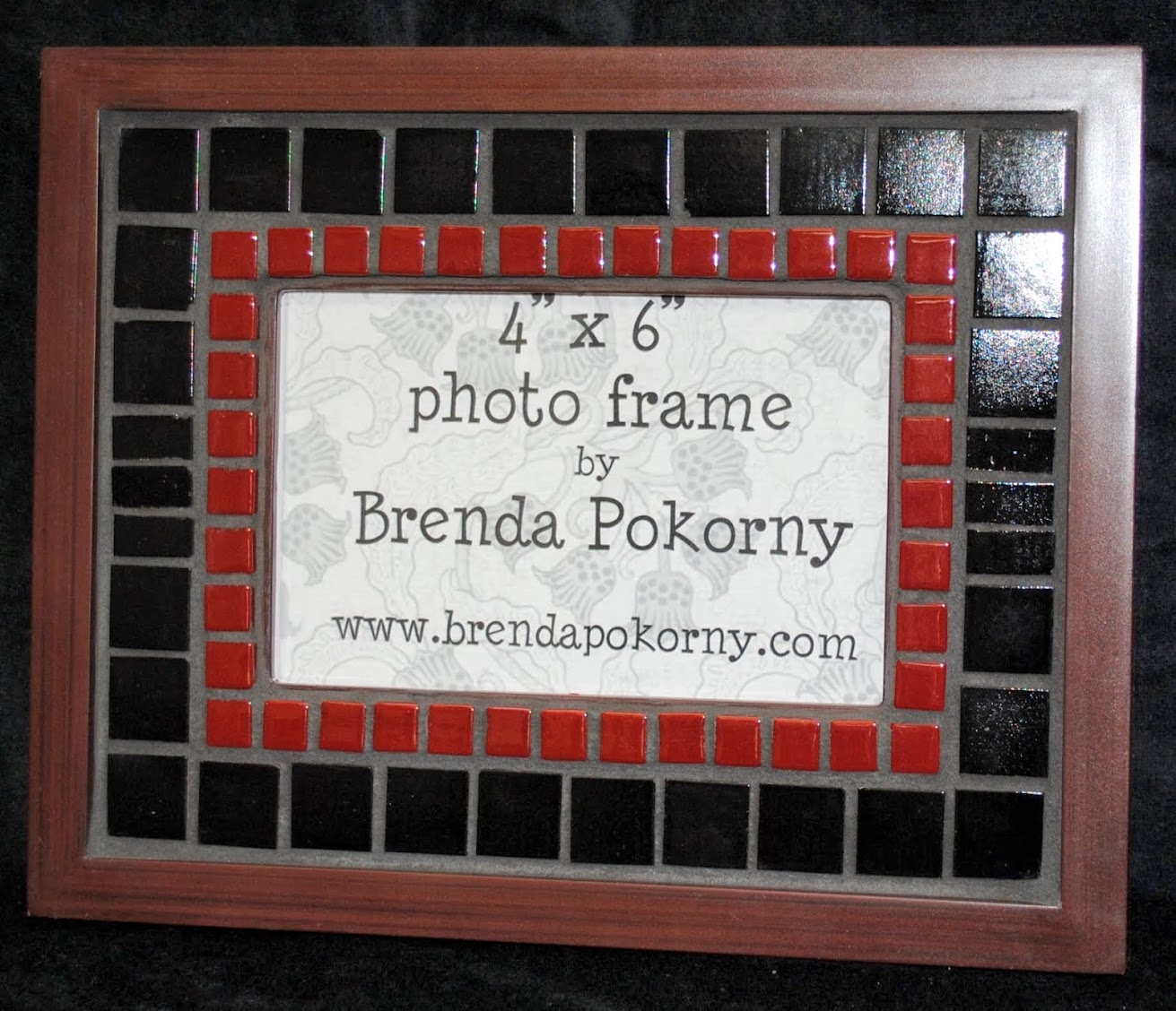 Maroon & Black Simple 4" x 6" Mosaic Photo Frame MOF1383