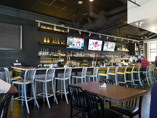 American Restaurant «Uptown Kitchen And Bar», reviews and photos, 1303 Main St N, Jacksonville, FL 32206, USA