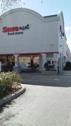 Grocery Store «Save-A-Lot», reviews and photos, 1209 Cleveland St, Clearwater, FL 33755, USA