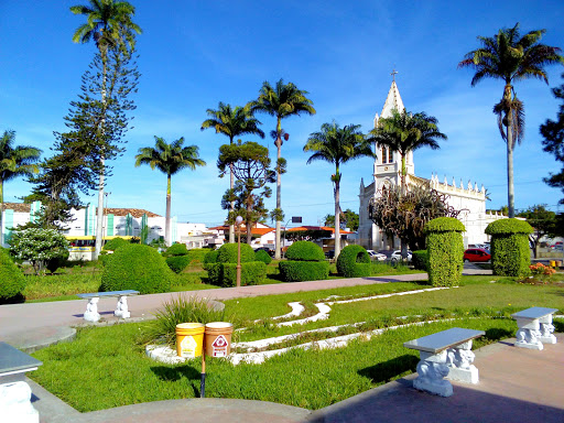 Catedral Nossa Senhora do Bom Conselho, R. Getúlio Vargas, Amargosa - BA, 45300-000, Brasil, Local_de_Culto, estado Bahia