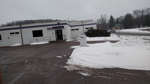 Shipping and Mailing Service «FedEx Ship Center», reviews and photos, 930 Malden Ave, Eau Claire, WI 54703, USA