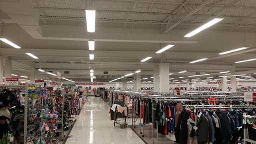 Clothing Store «Burlington Coat Factory», reviews and photos, 989 US-1, North Brunswick Township, NJ 08902, USA