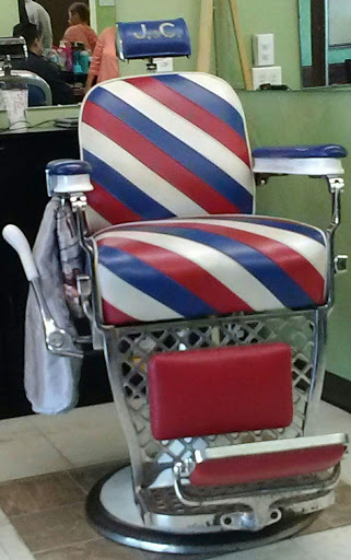 Barber Shop «J&C Champions Barbershop», reviews and photos, 517 E Lake St, Minneapolis, MN 55408, USA