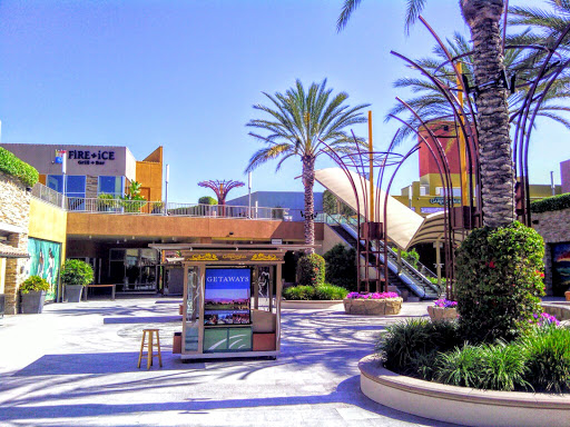 Shopping Mall «Anaheim GardenWalk», reviews and photos, 400 West Disney Way, Anaheim, CA 92802, USA