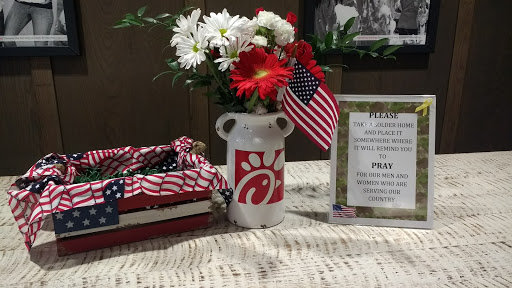 Fast Food Restaurant «Chick-fil-A Bowie Marketplace», reviews and photos, 15505 Annapolis Rd, Bowie, MD 20715, USA