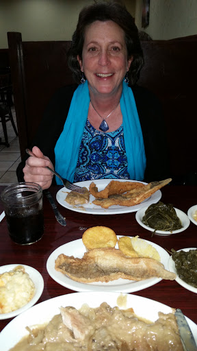 Soul Food Restaurant «Southern Soul Cafe», reviews and photos, 105 Junction Dr, Ashland, VA 23005, USA